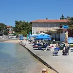 And By The Sea Palit, Rab - 5044
