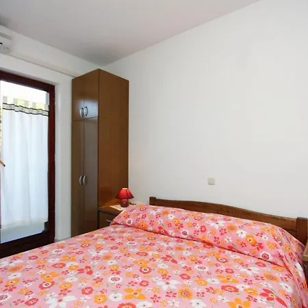 And By The Sea Palit, Rab - 5044 招待所 3*