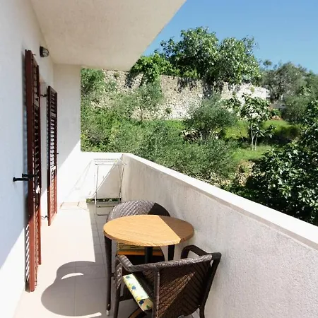 Maison d'hôtes And By The Sea Palit, Rab - 5044