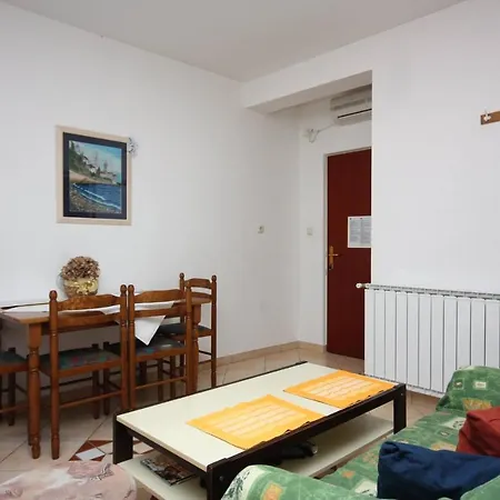And By The Sea Palit, Rab - 5044 Guest house 3*