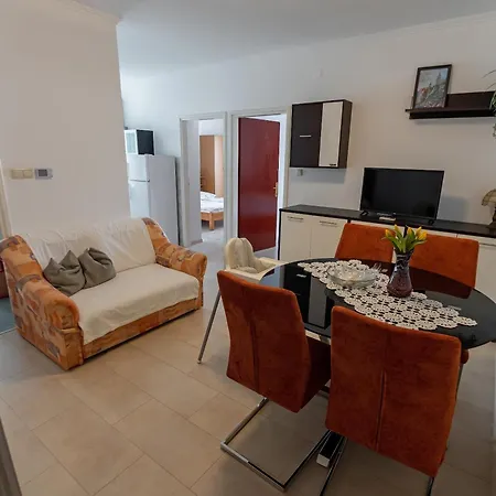 And By The Sea - Rab - 5044 Pensionat