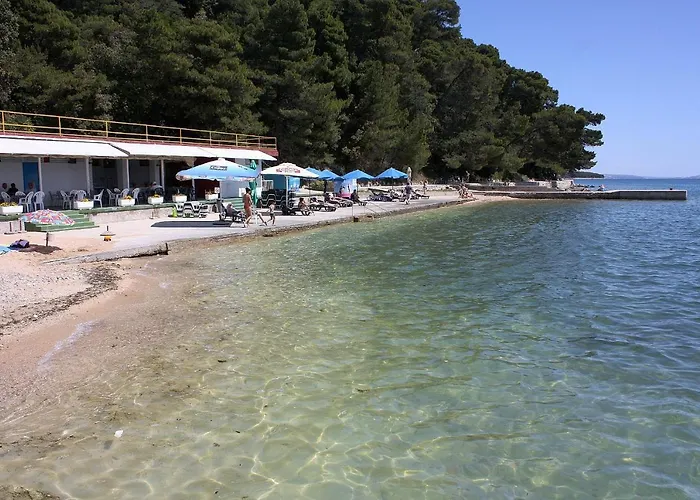 And By The Sea - Rab - 5044 Pensionat