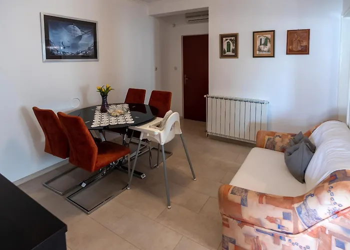 Pensionat And By The Sea - Rab - 5044 3*