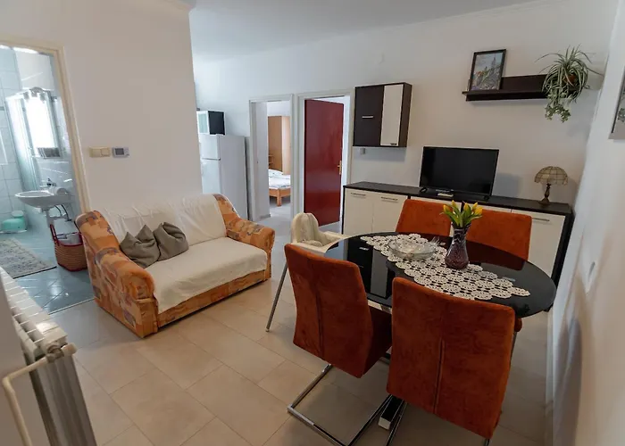 And By The Sea - Rab - 5044 Pensionat